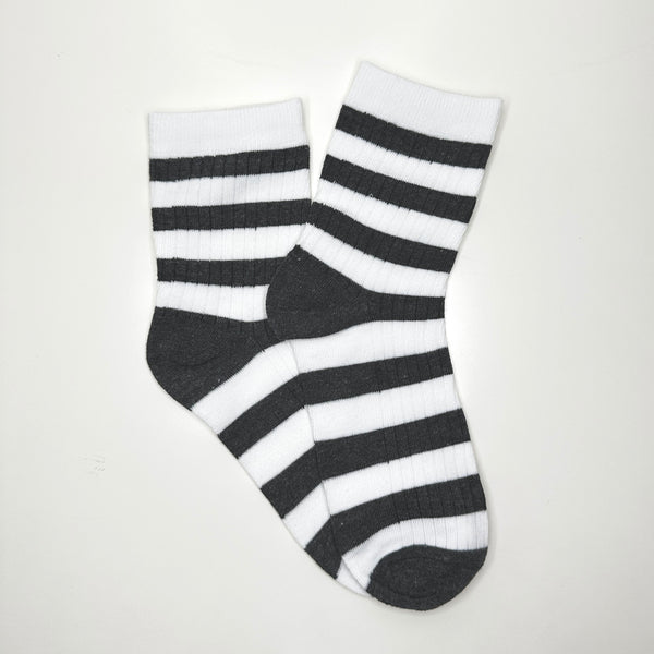 Socks Grey & White Stripes - Mid Leg Socks