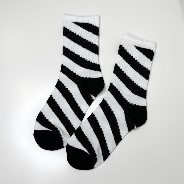 Socks Black & White Stripey - Mid Leg Socks