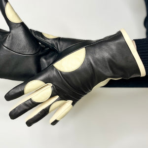 Gloves - Dottie Dot