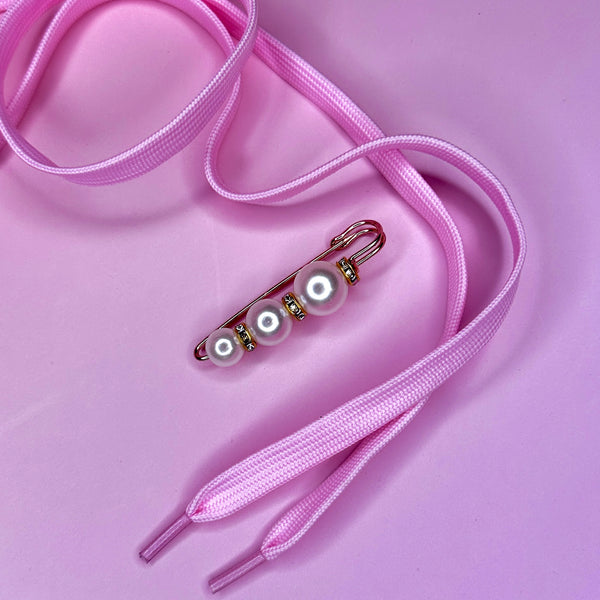 Charm Pearl Pin