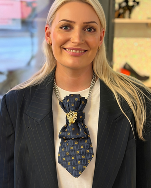 Re-Tie / Blue with leopard Charm